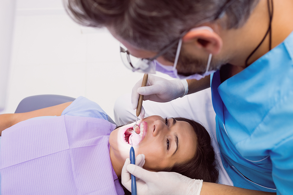 Le cabinet des dentistes de Cestas Gazinet vous reçoivent toute la semaine du lundi au vendredi