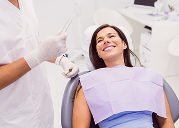 Technique d'hypnose pour accompagner le patient pendant acte de dentisterie